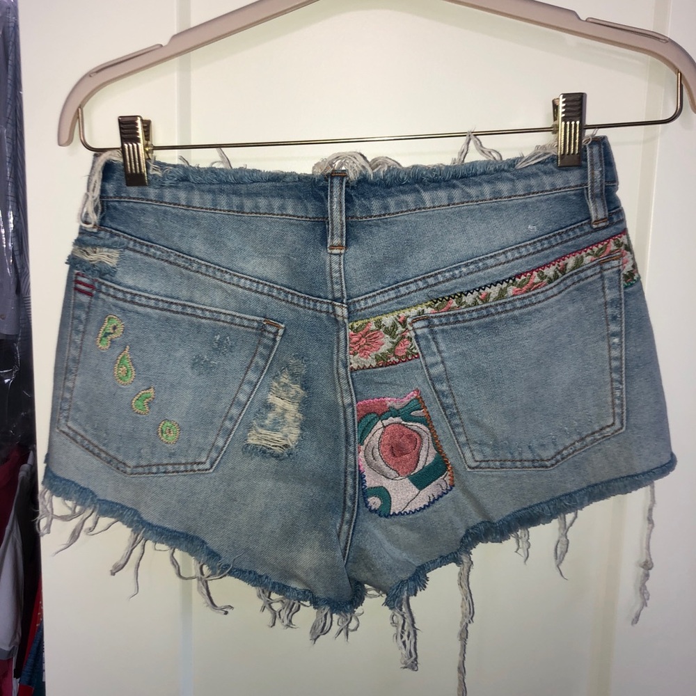 BDG Essential Short Midrise Jean Short
